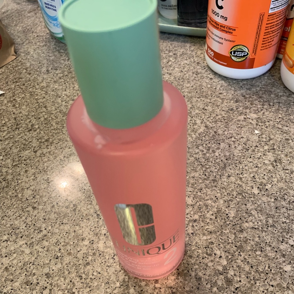 Clinique clarifying lotion 2